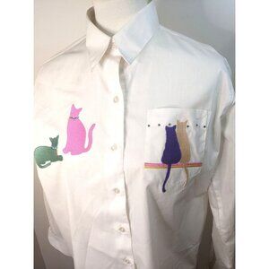 Infinity Fashion Button Down Shirt Womens M White Cat Appliques Rhinestones NWT